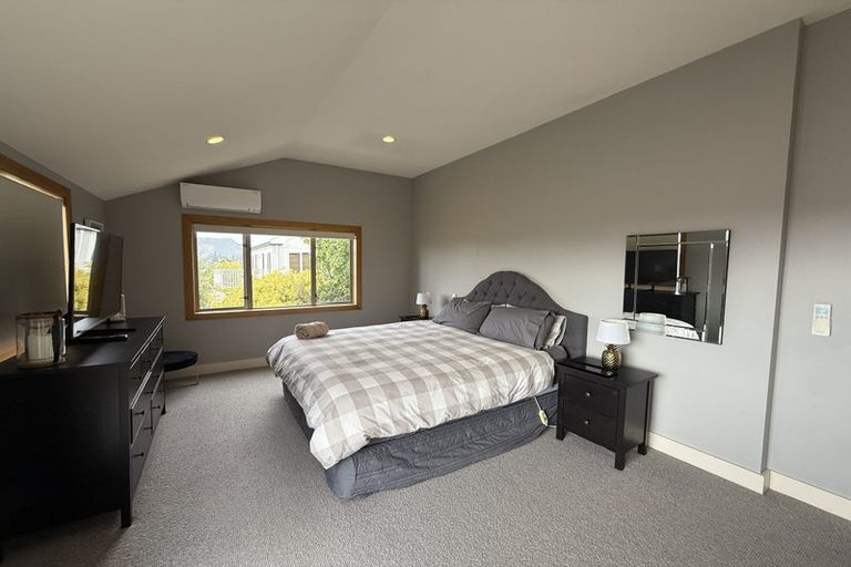 Photo of property in 10 Willowridge, Wanaka, 9305