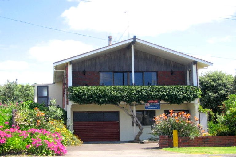 Photo of property in 16a Seaforth Road, Waihi Beach, 3611