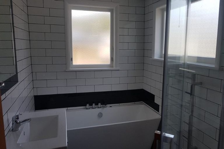 Photo of property in 89 Derwent Street, Island Bay, Wellington, 6023