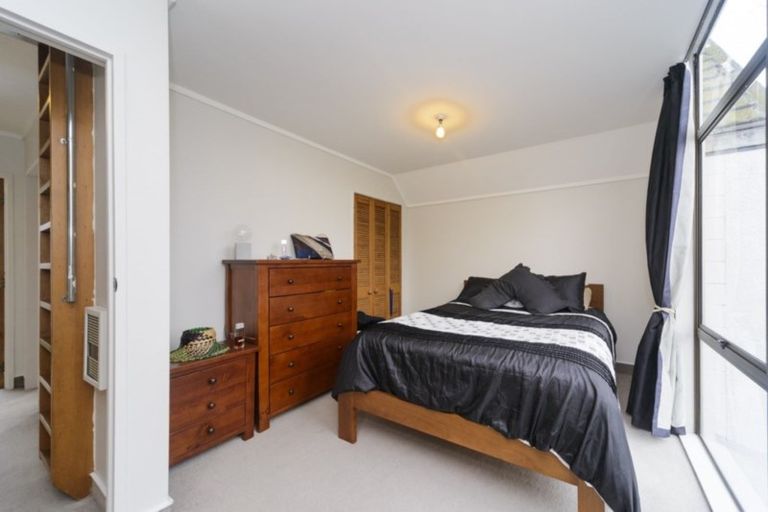 Photo of property in 6/341 College Street, West End, Palmerston North, 4410