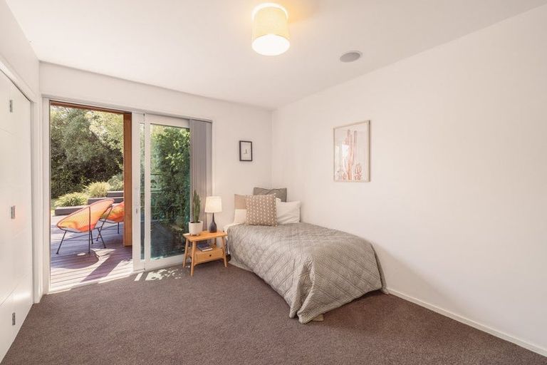 Photo of property in 277 Cannon Hill Crescent, Mount Pleasant, Christchurch, 8081