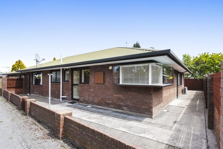 Photo of property in 1/5 Chokebore Place, Sockburn, Christchurch, 8042