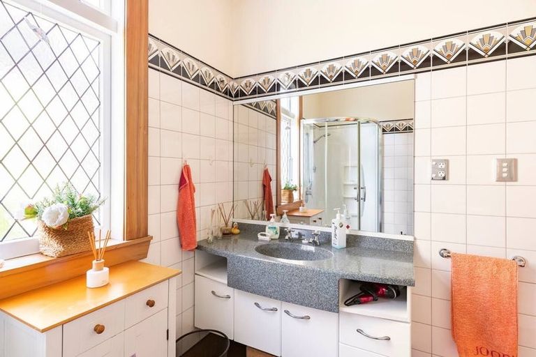 Photo of property in 57 View Road, Houghton Bay, Wellington, 6023