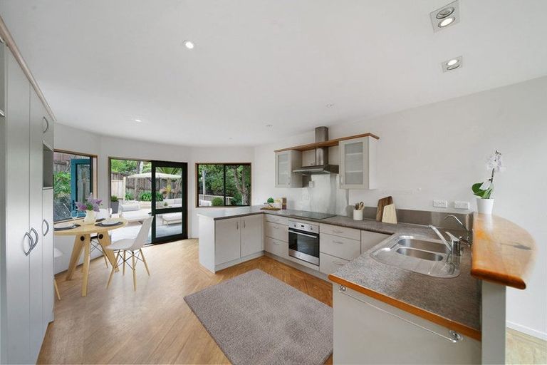 Photo of property in 89 Evelyn Road, Cockle Bay, Auckland, 2014