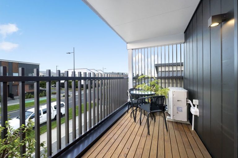 Photo of property in 51 Kauri Amber Road, Westgate, Auckland, 0614