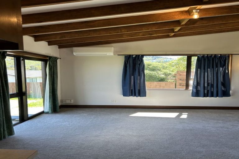 Photo of property in 165 Mitchell Street, Brooklyn, Wellington, 6021