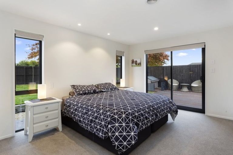 Photo of property in 10 Highfield Lane, Rangiora, 7400