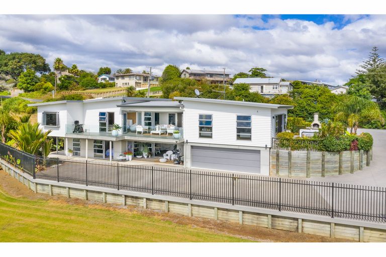 Photo of property in 82 Weavers Crossing Road, Huntly, 3771