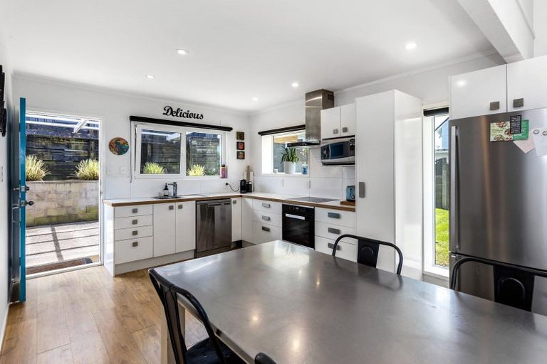 Photo of property in 3/175 Birkenhead Avenue, Birkenhead, Auckland, 0626