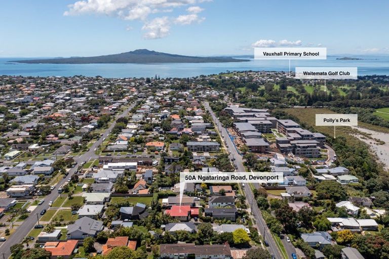 Photo of property in 50a Ngataringa Road, Devonport, Auckland, 0624