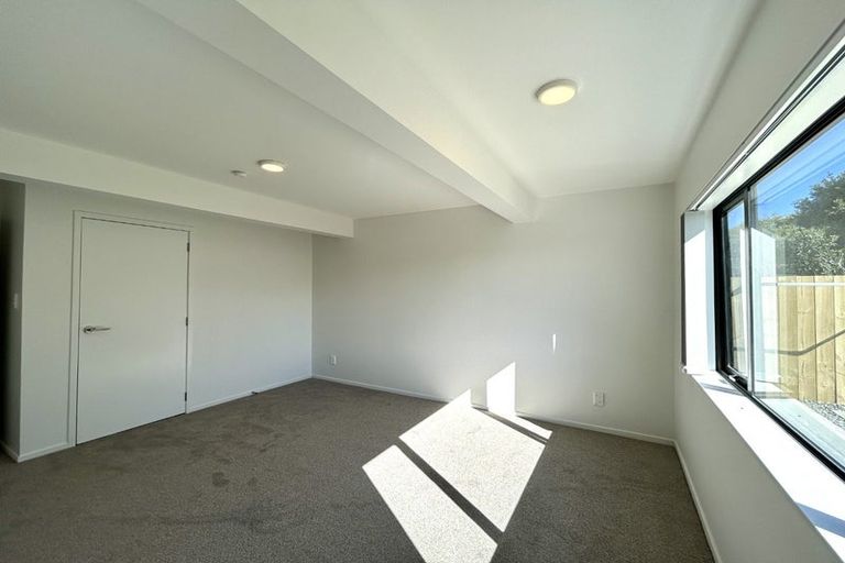 Photo of property in 66 Casuarina Road, Half Moon Bay, Auckland, 2012