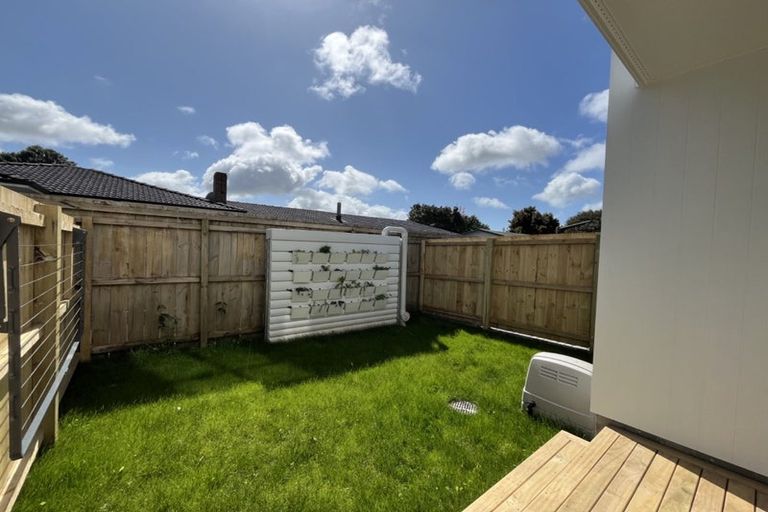 Photo of property in 12d Greenock Road, Ranui, Auckland, 0612