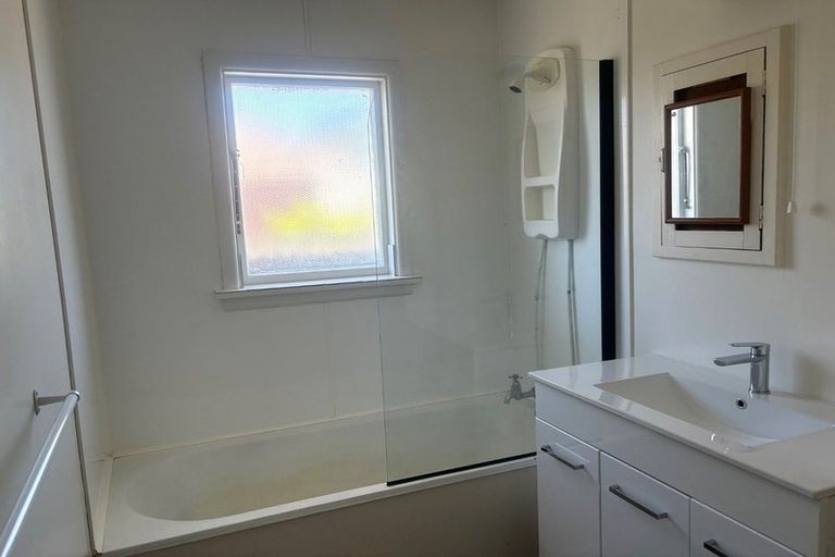 Photo of property in 17 Ariki Place, Hei Hei, Christchurch, 8042