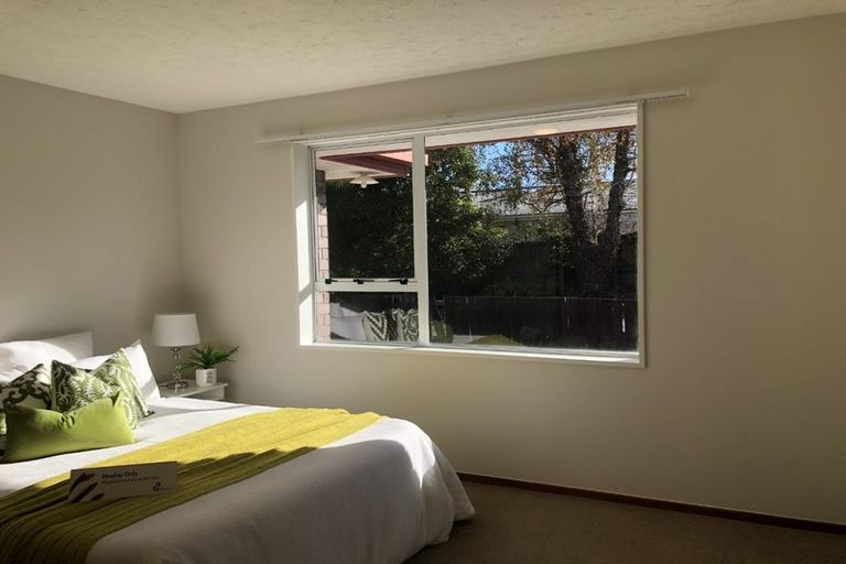 Photo of property in 2/46 Division Street, Riccarton, Christchurch, 8041