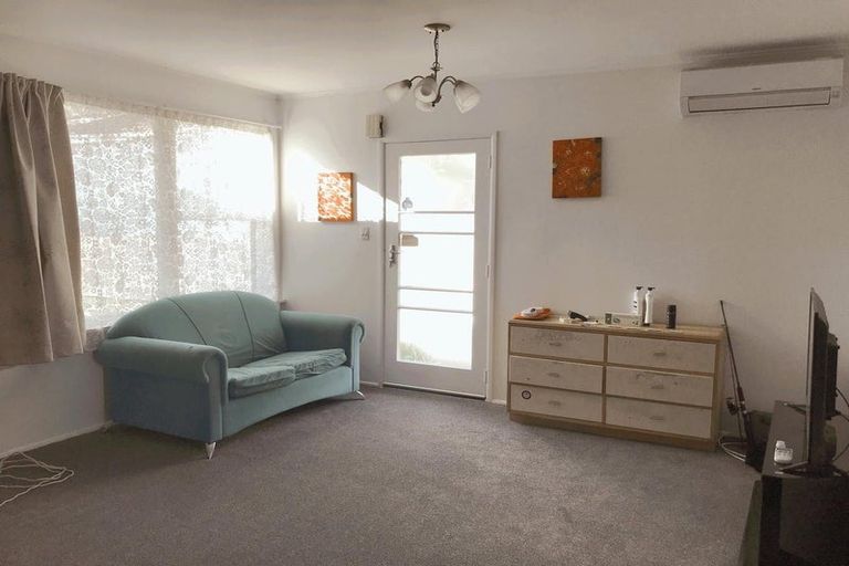 Photo of property in 43c Hamilton Road, Cambridge, 3434