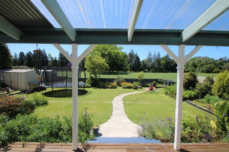 Photo of property in 3 Boundary Road, Takaka, 7110