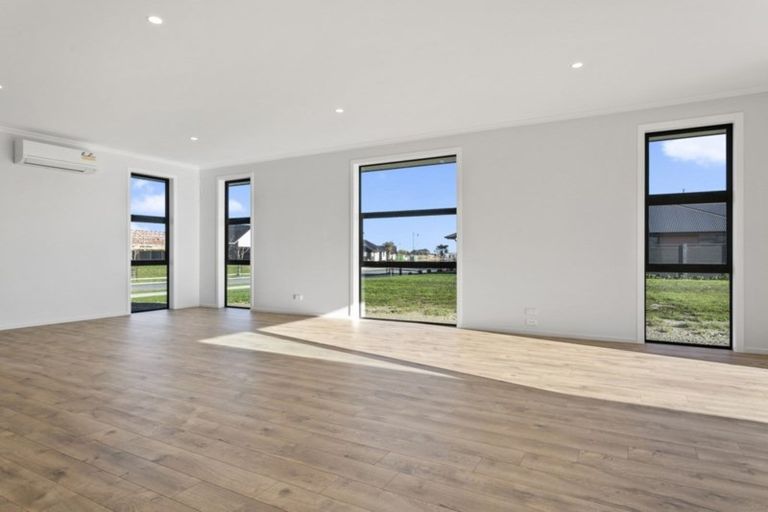 Photo of property in 30 Terry Came Drive, Cambridge, 3434