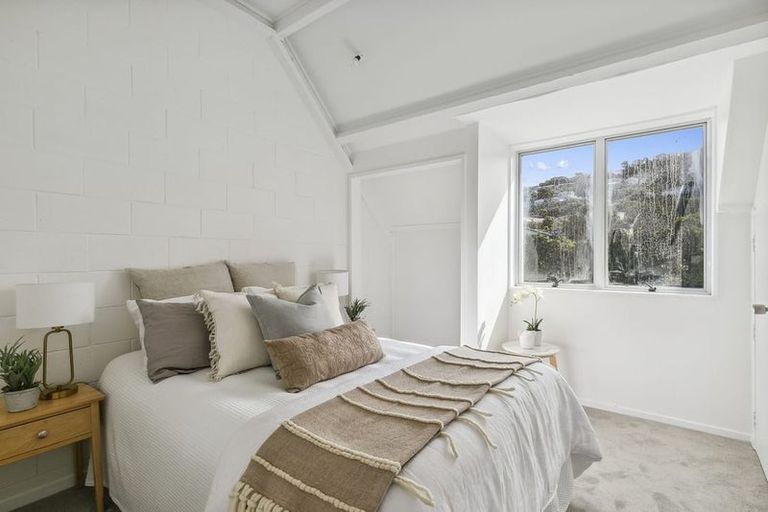 Photo of property in Paddington Apartments, 10/15 Mckinley Crescent, Brooklyn, Wellington, 6021