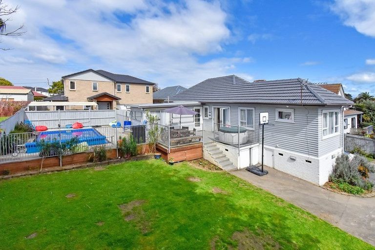 Photo of property in 12a Konini Avenue, Papatoetoe, Auckland, 2025