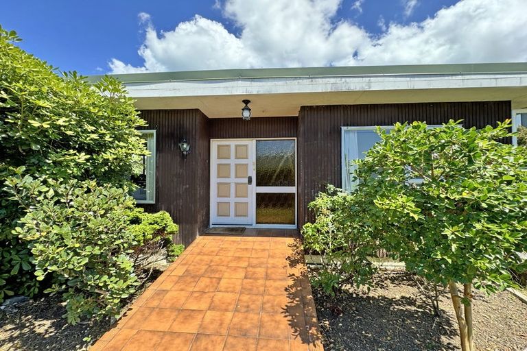 Photo of property in 25 Porritt Avenue, Chatswood, Auckland, 0626