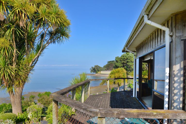 Photo of property in 2/571 Weymouth Road, Weymouth, Auckland, 2103