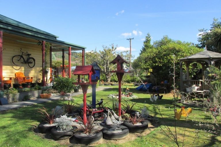 Photo of property in 63 Main Street, Reefton, 7830