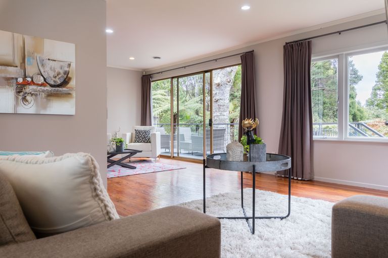 Photo of property in 10 Tawini Road, Titirangi, Auckland, 0604