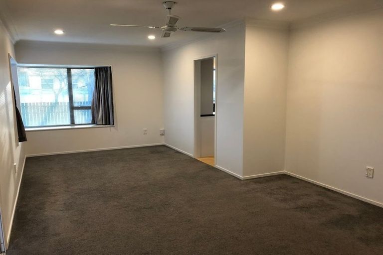 Photo of property in 3 Cranbrook Avenue, Burnside, Christchurch, 8053