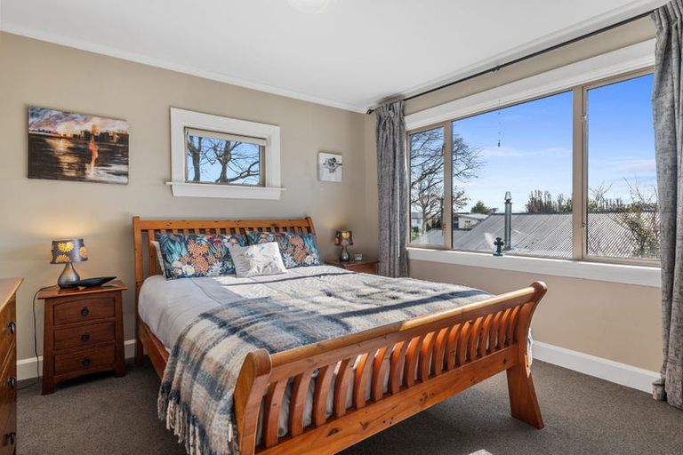 Photo of property in 2 Kenwyn Avenue, St Albans, Christchurch, 8052