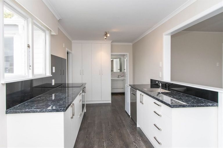 Photo of property in 29 Rimu Street, Inglewood, 4330