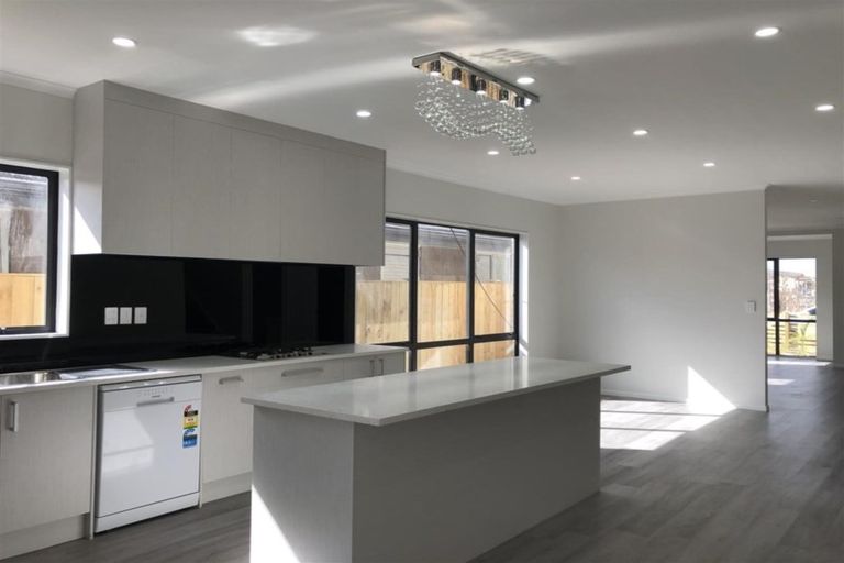 Photo of property in 11 Koropupu Street, Pukekohe, 2120