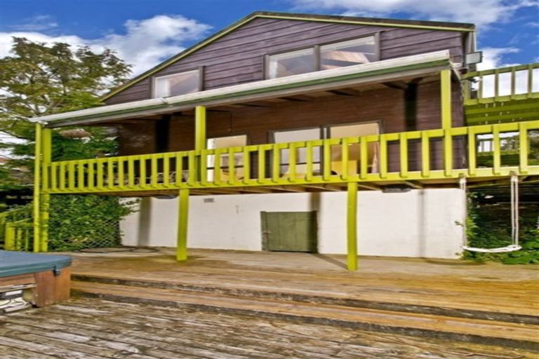 Photo of property in 2/81 Waipa Street, Birkenhead, Auckland, 0626