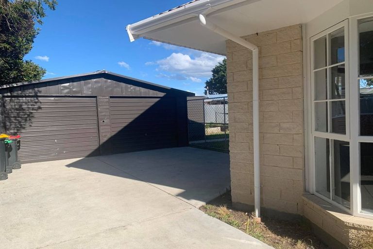 Photo of property in 75 Saint Heliers Crescent, Aranui, Christchurch, 8061