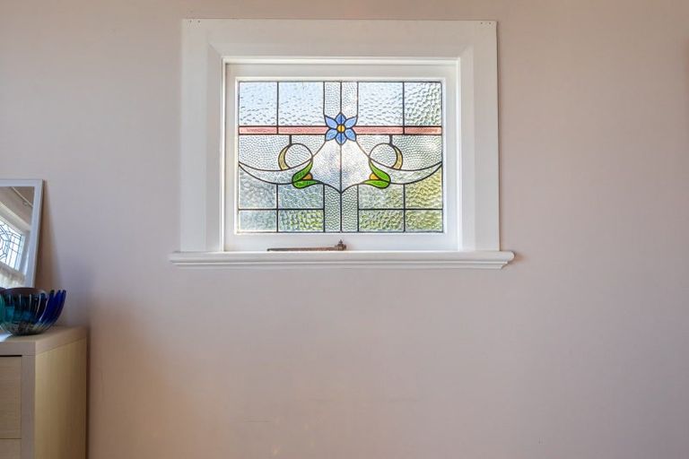 Photo of property in 16 Chamberlain Street, Dannevirke, 4930