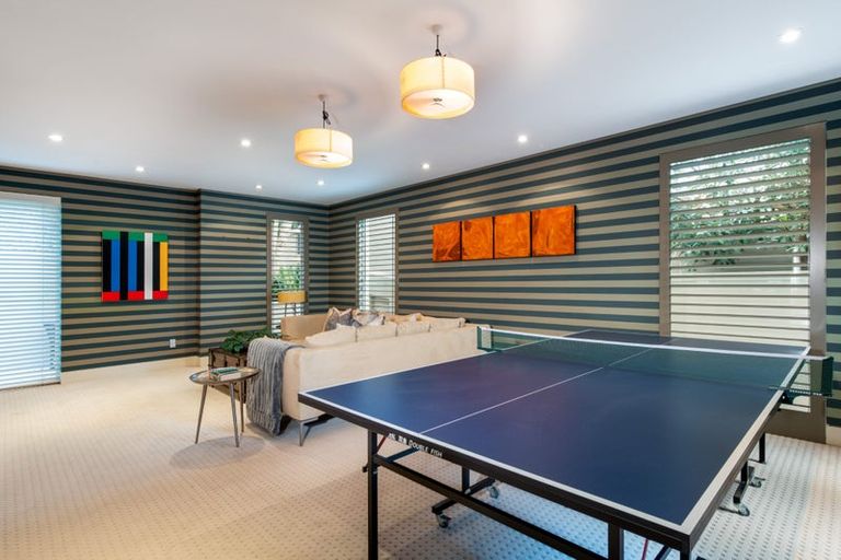 Photo of property in 28 Ewen Street, Takapuna, Auckland, 0622