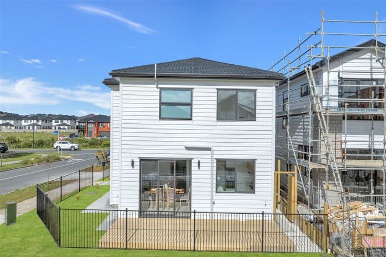Photo of property in 57 Ksenia Drive, Flat Bush, Auckland, 2019