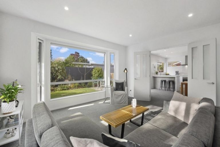 Photo of property in 14a Claxton Place, Saint Martins, Christchurch, 8022