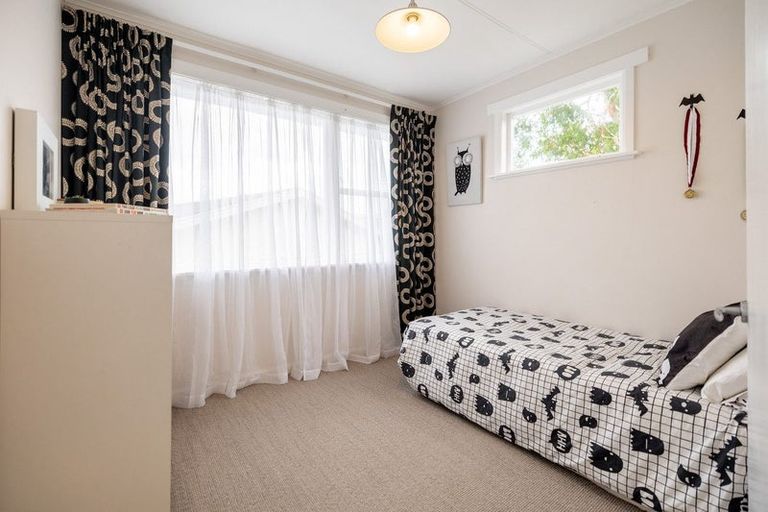 Photo of property in 24 Heatley Avenue, Hokowhitu, Palmerston North, 4410