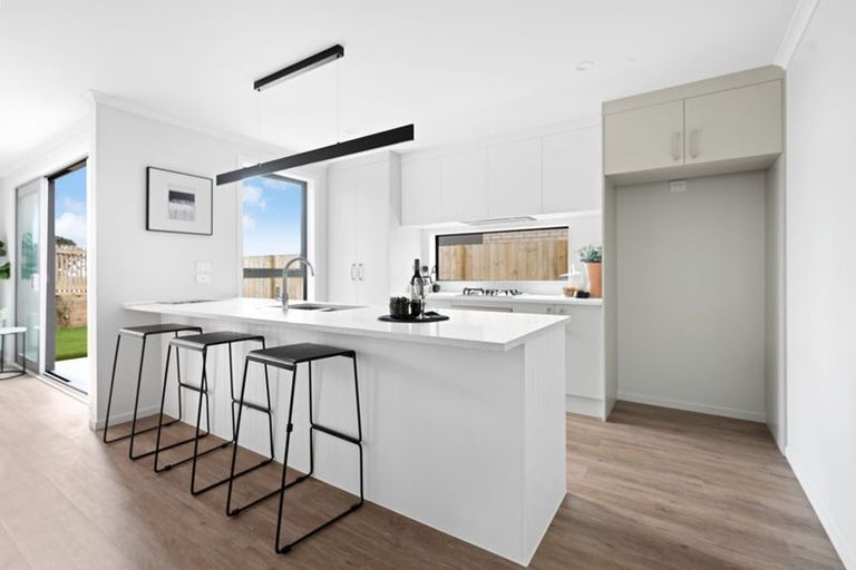 Photo of property in 62 Scenic Rise, Rototuna North, 3281