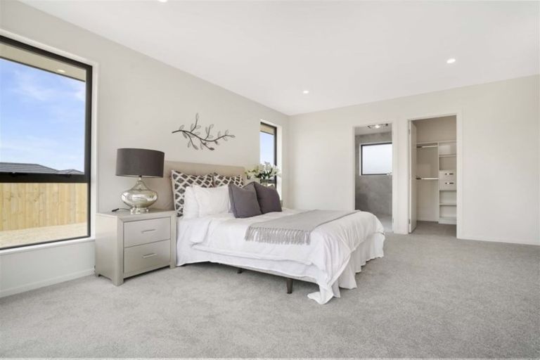 Photo of property in 4 Paiaka Place, Rototuna North, Hamilton, 3210