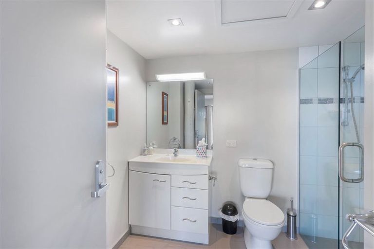 Photo of property in 68 Richmond Hill Road, Richmond Hill, Christchurch, 8081