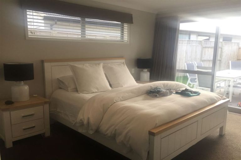 Photo of property in 98 Penetaka Heights, Pyes Pa, Tauranga, 3112