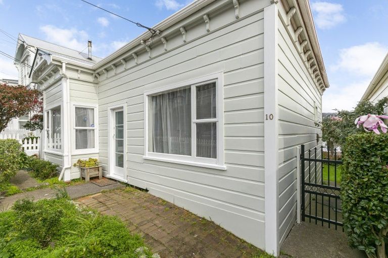 Photo of property in 10 Hiropi Street, Newtown, Wellington, 6021
