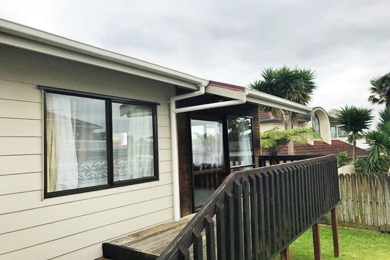 Photo of property in 35a Clark Road, Pahurehure, Papakura, 2113