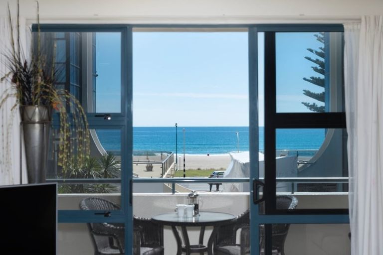 Photo of property in 26/3 Maunganui Road, Mount Maunganui, 3116