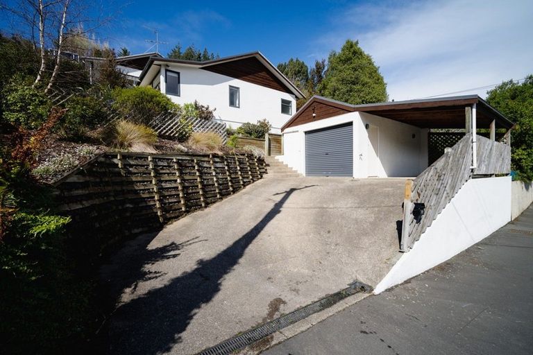 Photo of property in 72 Hocken Street, Kenmure, Dunedin, 9011
