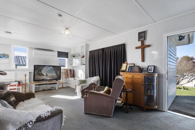 Photo of property in 10 Reid Drive, Putaruru, 3411