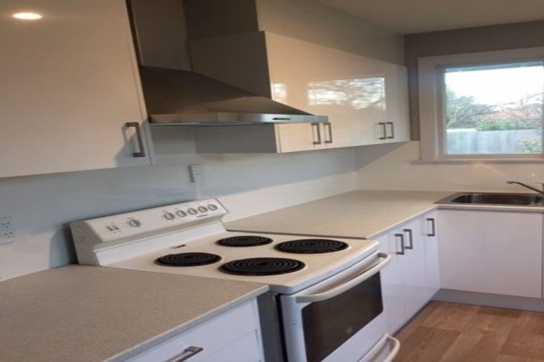 Photo of property in 2/448 Armagh Street, Linwood, Christchurch, 8011