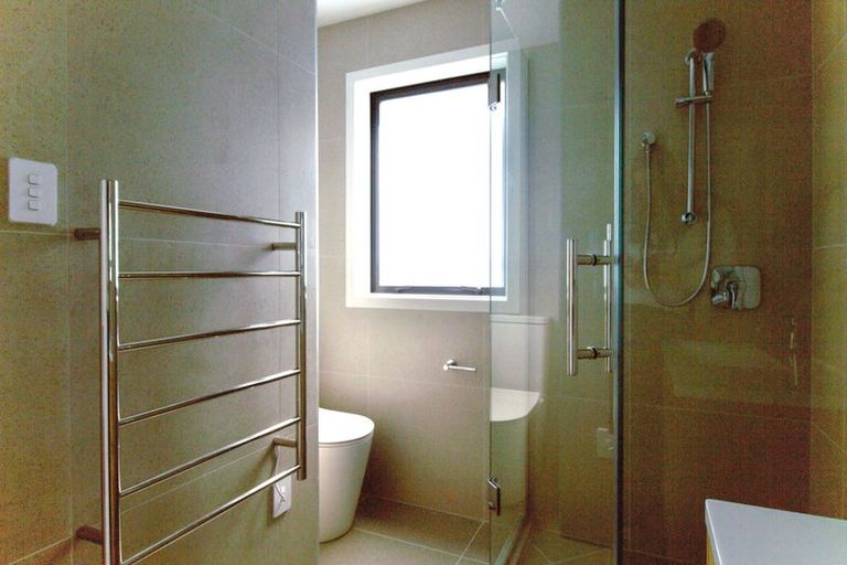 Photo of property in 8 Croatia Avenue, Huapai, Kumeu, 0810