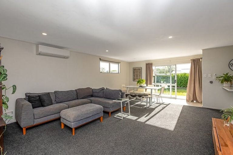 Photo of property in 11 Amberley Avenue, Westbrook, Palmerston North, 4412